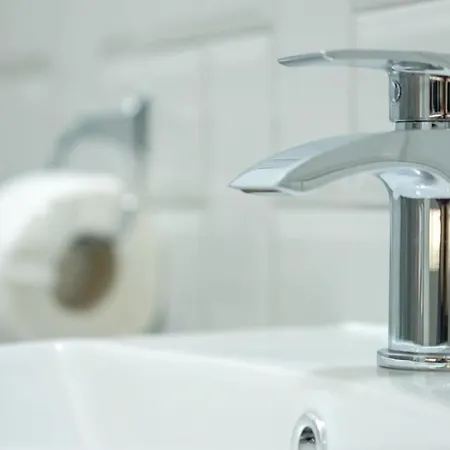 526 Gloucester Flat 2- Hopewell * Bristol